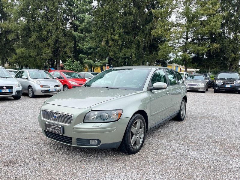 Volvo V50