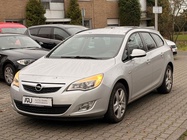 Opel Astra 2011