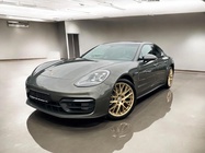 Porsche Panamera 2023