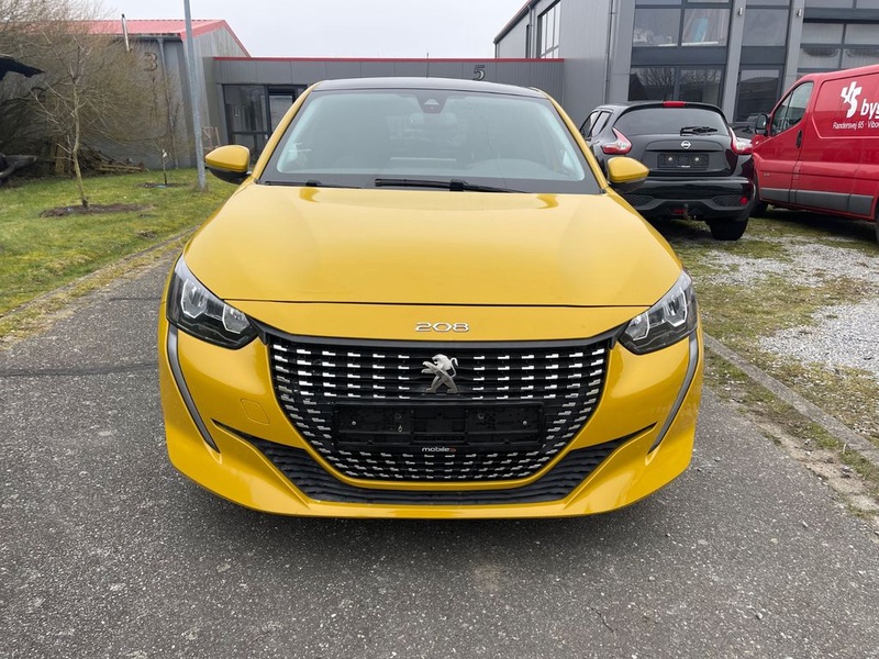 Peugeot 208