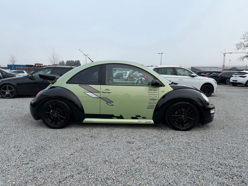 Volkswagen New Beetle