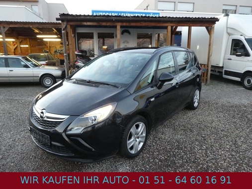 Opel Zafira 2012