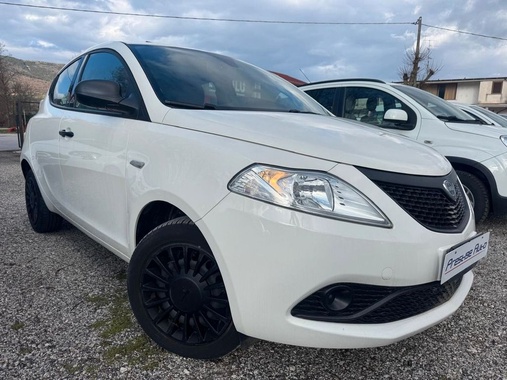 Lancia Ypsilon 2020