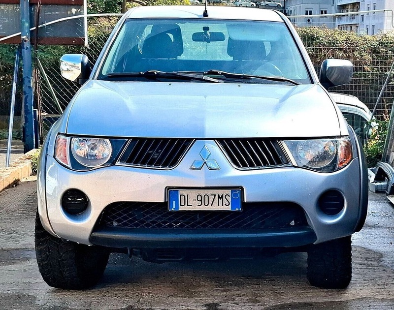 Mitsubishi L200