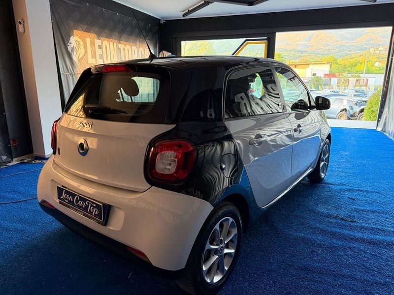 Smart ForFour