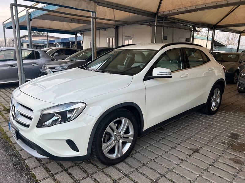 Mercedes-Benz GLA-Class