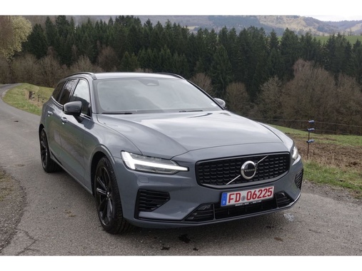 Volvo V60 2022