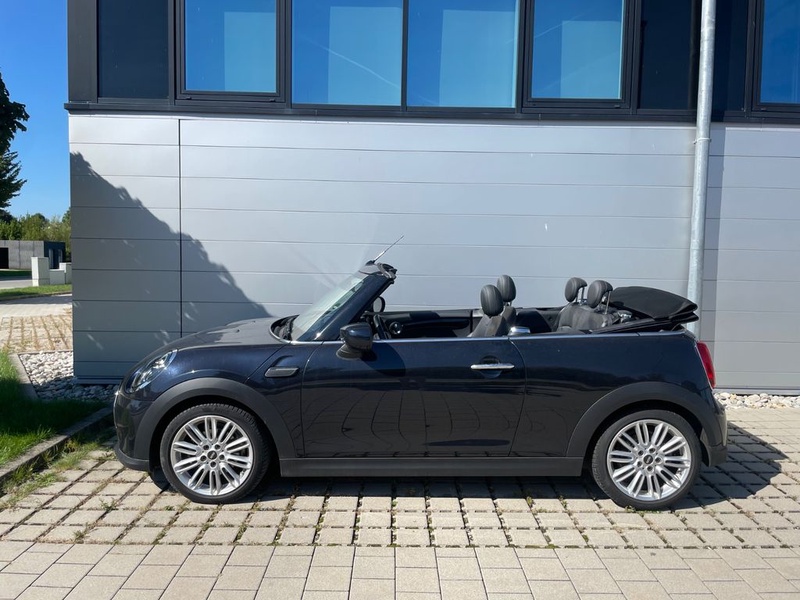 MINI Cabrio