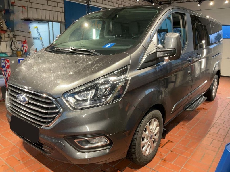 Ford Tourneo Custom