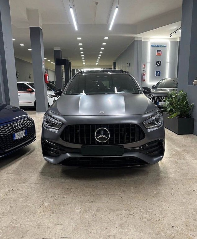Mercedes-Benz GLA-Class