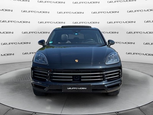 Porsche Cayenne 2021