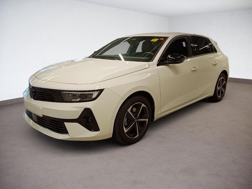 Opel Astra 2024