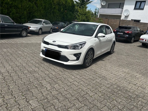 Kia Rio 2021