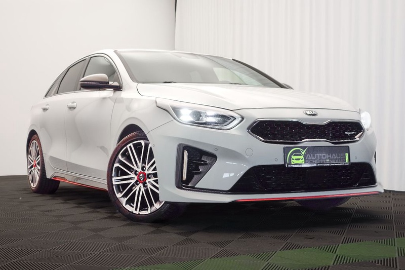 Kia pro cee'd / ProCeed