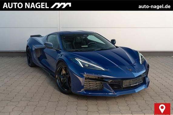 Corvette C8 2025