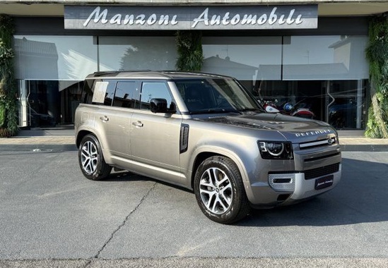 Land Rover Defender 2022
