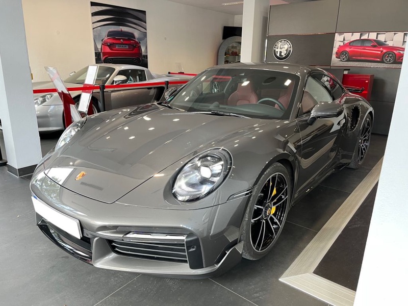 Porsche 992