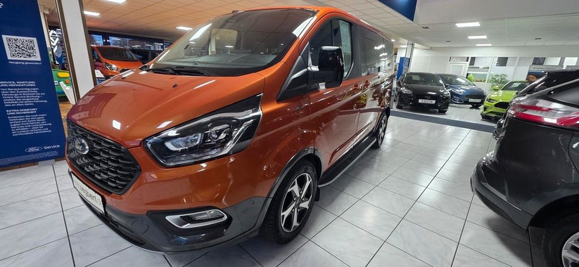 Ford Tourneo Custom 2022