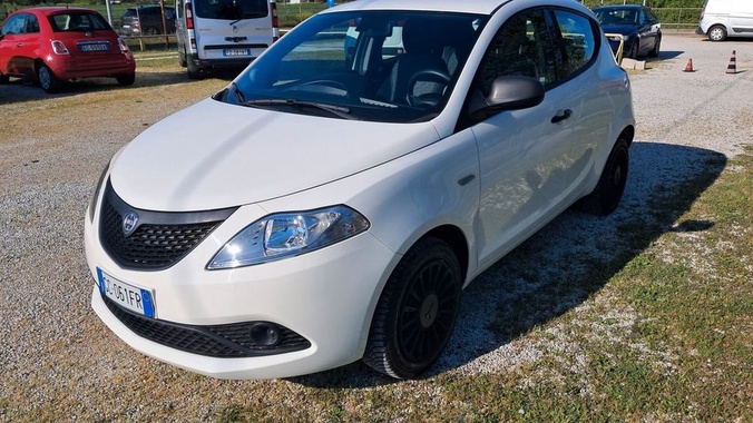 Lancia Ypsilon 2020