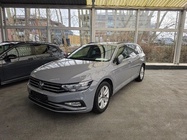 Volkswagen Passat 2023