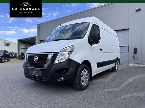 Nissan NV400 2020