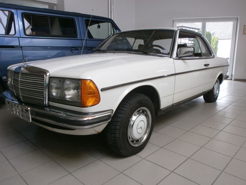 Mercedes-Benz 280 1977