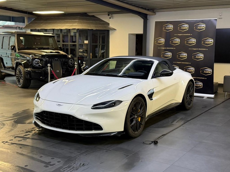 Aston Martin Vantage