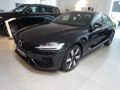 Volvo S60 2024