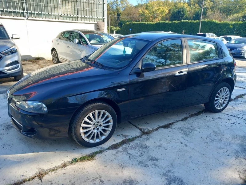 Alfa Romeo 147