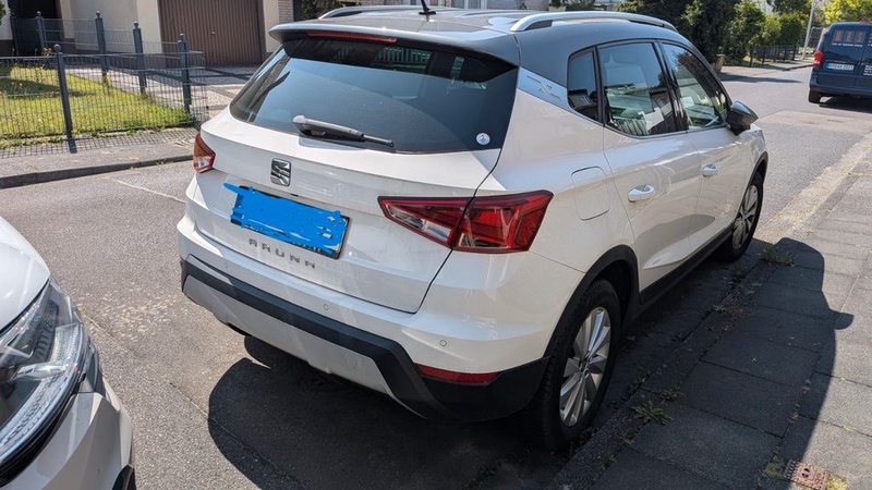 Seat Arona