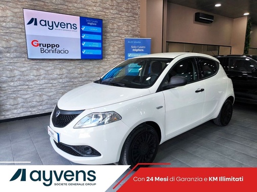 Lancia Ypsilon 2021