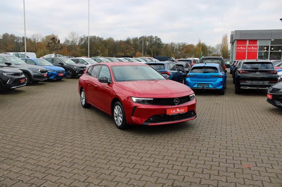 Opel Astra 2023