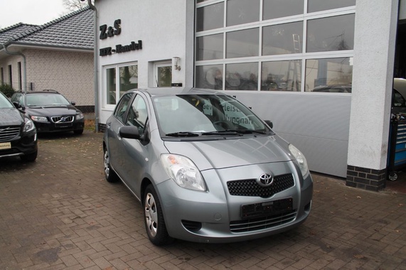 Toyota Yaris 2008