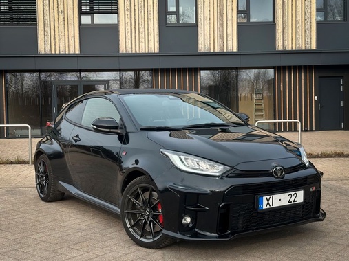 Toyota Yaris 2021