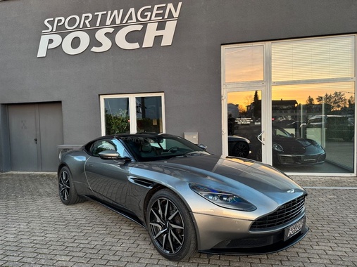 Aston Martin DB11 2019