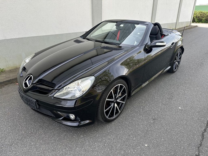 Mercedes-Benz SLK-Class