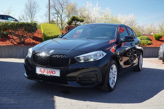 BMW 1 Series 2021