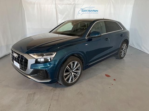 Audi Q8 2020