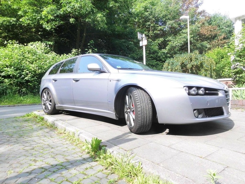 Alfa Romeo 159