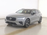 Volvo V60 2025