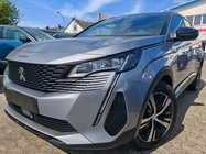 Peugeot 5008 2022