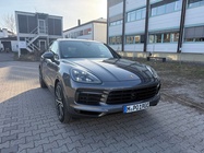 Porsche Cayenne 2021
