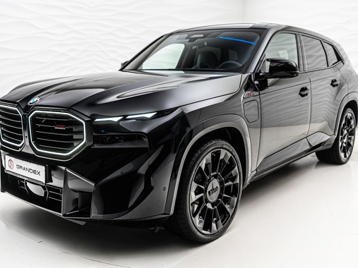 BMW XM 2025
