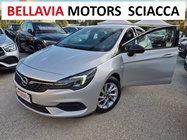 Opel Astra 2021