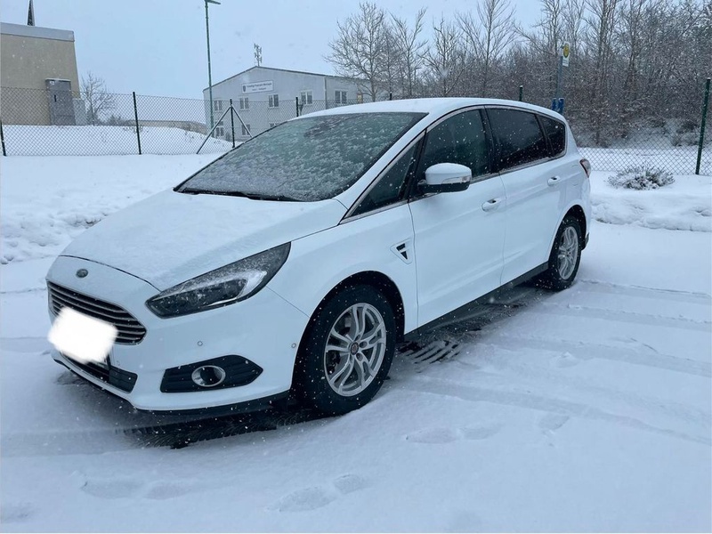 Ford S-Max