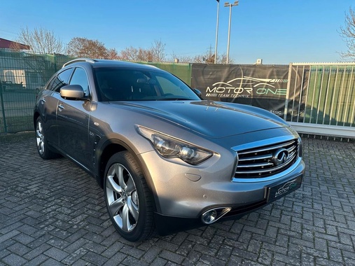 Infiniti QX70 2015