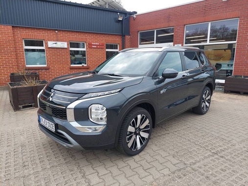 Mitsubishi Outlander 2025