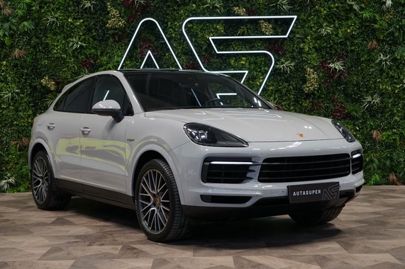 Porsche Cayenne 2022