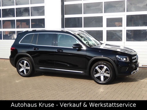 Mercedes-Benz GLB-Class 2023