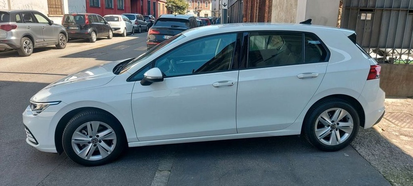 Volkswagen Golf 2021